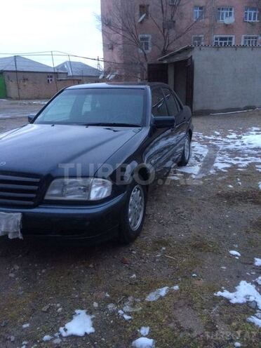 Mercedes C 200 2000, 260,800 km - 2.0 l - Sumqayıt