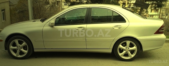 Mercedes C 220 2000, 380,000 km - 2.2 л - Bakı