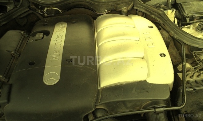 Mercedes C 220 2000, 380,000 km - 2.2 л - Bakı