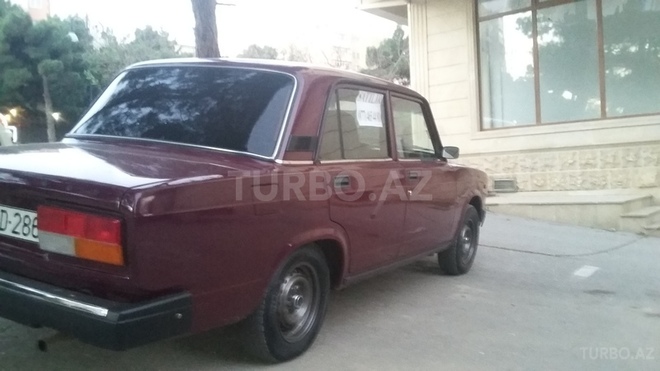 LADA (VAZ) 2107 2011, 80,000 km - 1.6 l - Bakı