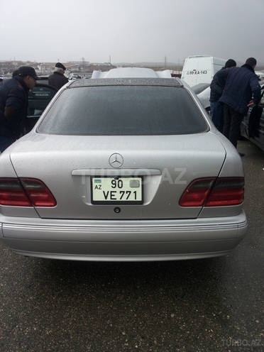 Mercedes E 200 1998, 316,000 km - 0.2 l - Bakı