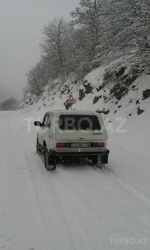 LADA (VAZ) Niva 1989, 20,000 km - 0.2 l - Tovuz