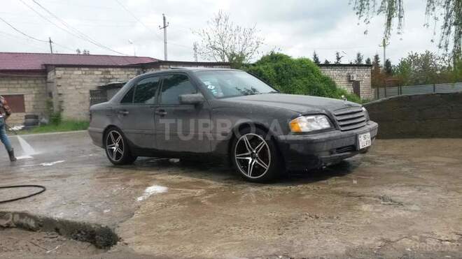 Mercedes C 230 2000, 228,899 km - 2.3 l - Bakı