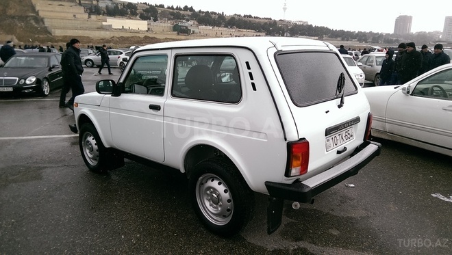 LADA (VAZ) Niva 2015, 22,000 km - 1.7 л - Bakı