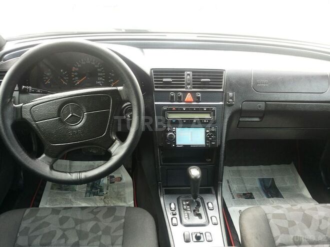 Mercedes C 200 1998, 261,000 km - 2.0 л - Bakı
