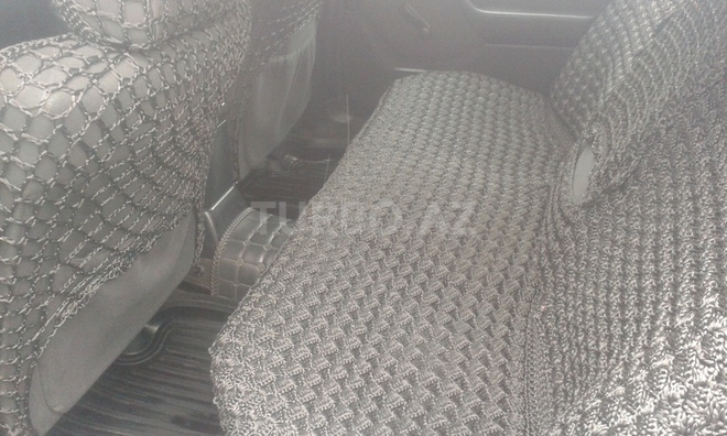 Mercedes E 220 1995, 386,411 km - 2.2 l - Beyləqan