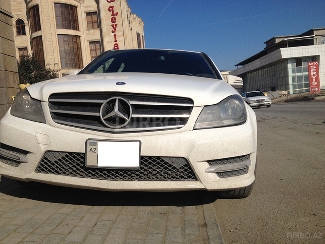 Mercedes C 250 2012, 70,000 km - 1.8 l - Bakı