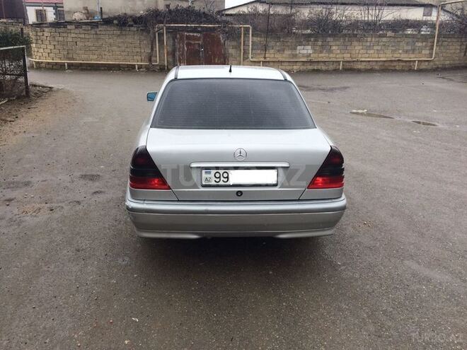 Mercedes C 220 1999, 378,000 km - 2.2 л - Bakı