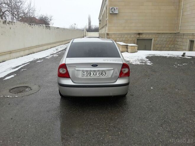Ford Focus 2006, 256,000 km - 1.6 l - Bakı