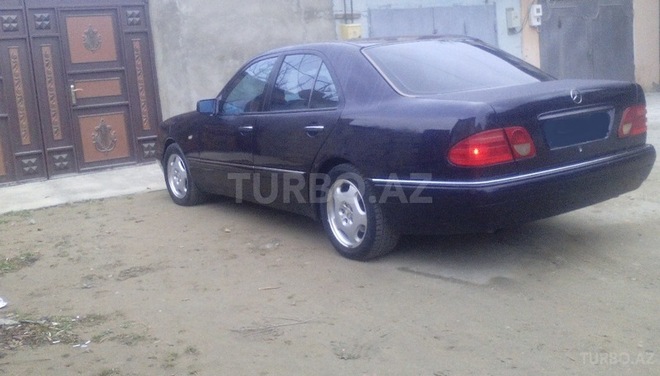 Mercedes E 230 1996, 238,904 km - 2.3 l - Sumqayıt
