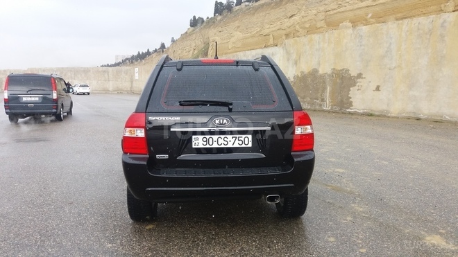 Kia Sportage 2008, 128,000 km - 2.0 l - Bakı