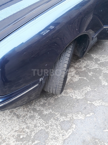 Mercedes E 220 1999, 276,037 km - 2.2 л - Bakı