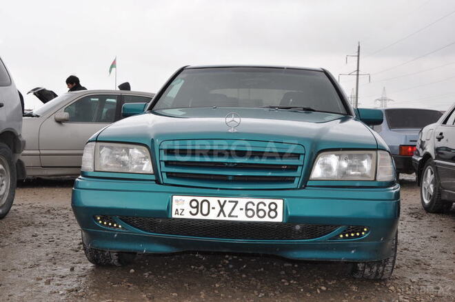 Mercedes C 180 1997, 300,000 km - 1.8 l - Sumqayıt