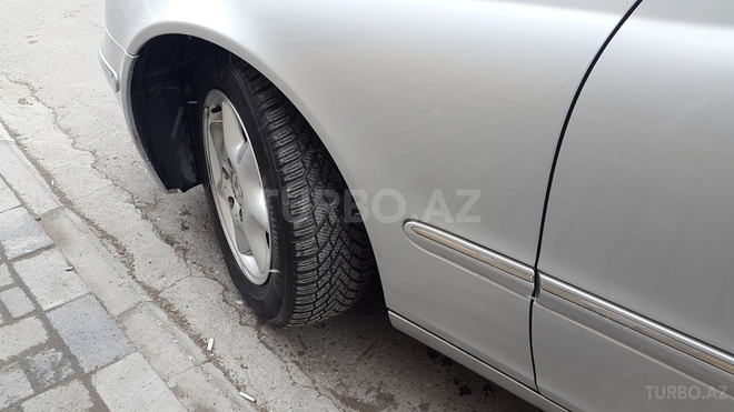 Mercedes C 200 2000, 125,000 km - 2.0 l - Bakı