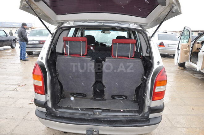 Opel Zafira 1999, 300,000 km - 1.8 l - Sumqayıt