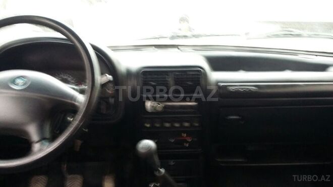 GAZ 3110 2004, 200,000 km - 2.3 l - Bakı