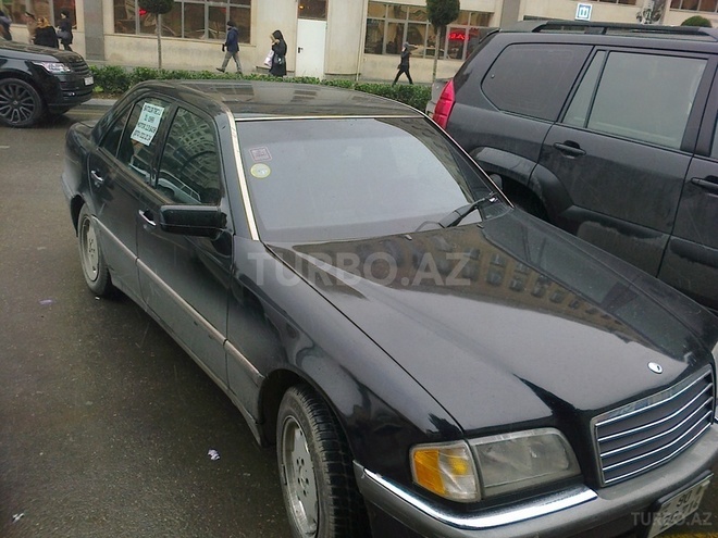 Mercedes C 230 1999, 300,000 km - 2.3 l - Bakı