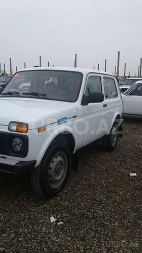 LADA (VAZ) Niva 2015, 27,000 km - 1.7 l - Gəncə