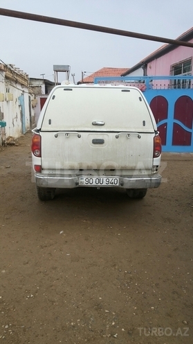 Mitsubishi L200 2008, 200,000 km - 2.5 l - Bakı