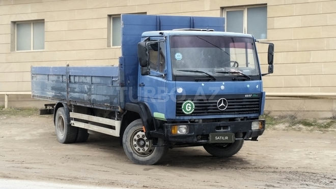 Mercedes Atego 1517 1996, 260,000 km - 4.2 л - Bakı