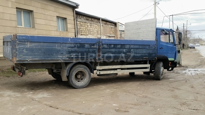 Mercedes Atego 1517 1996, 260,000 km - 4.2 л - Bakı