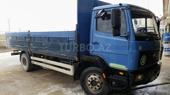 Mercedes Atego 1517 1996, 260,000 km - 4.2 л - Bakı