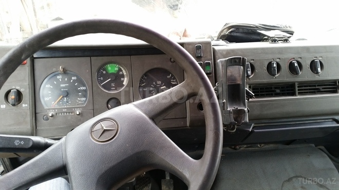 Mercedes Atego 1517 1996, 260,000 km - 4.2 л - Bakı