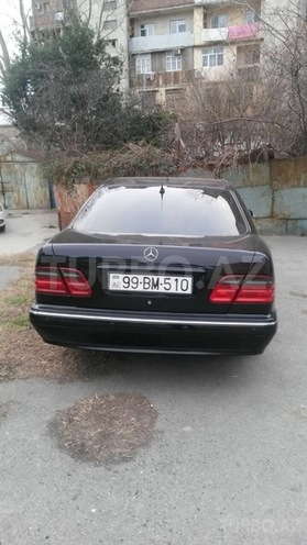 Mercedes E 320 2000, 220,000 km - 3.2 l - Bakı
