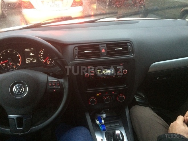 Volkswagen Jetta 2013, 92,700 km - 2.0 l - Bakı