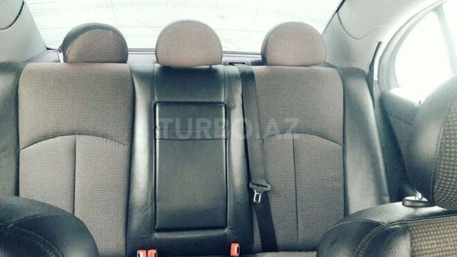Mercedes E 220 2003, 256,124 km - 2.2 l - Bakı