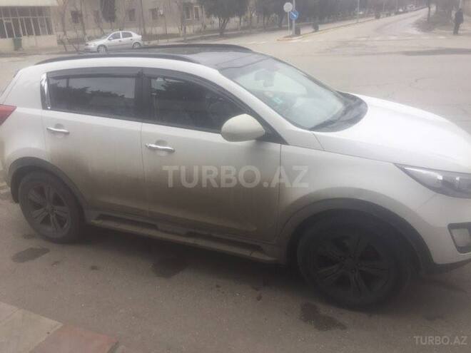 Kia Sportage 2011, 116,000 km - 2.0 л - Sumqayıt