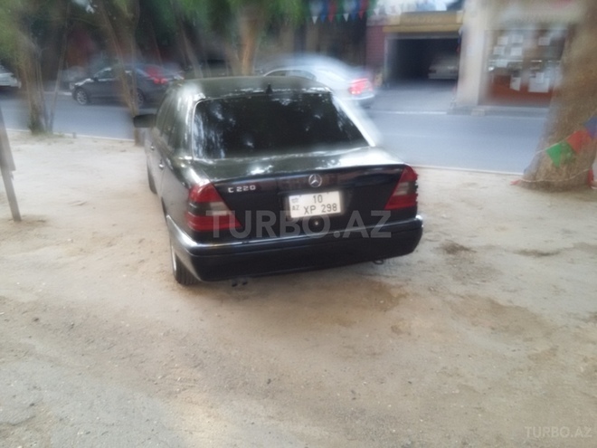 Mercedes C 230 1997, 200,000 km - 2.3 l - Bakı