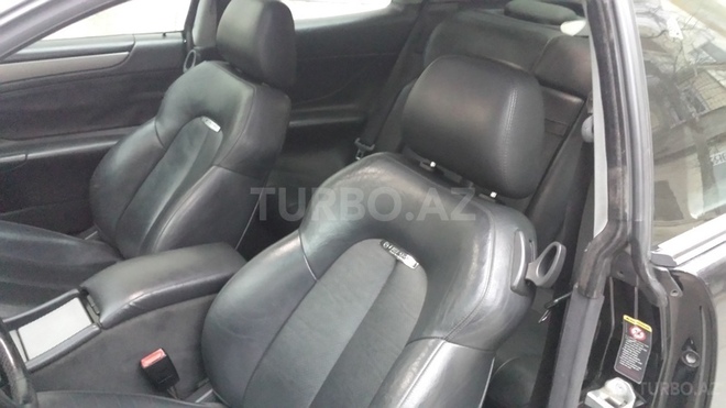 Mercedes CLK 320 2001, 248,000 km - 3.2 l - Bakı
