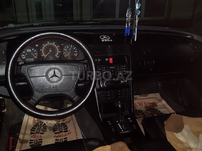 Mercedes C 280 1995, 231,000 km - 2.8 l - Quba