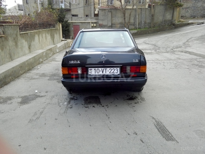 Mercedes 190 1992, 333,000 km - 1.8 l - Bakı