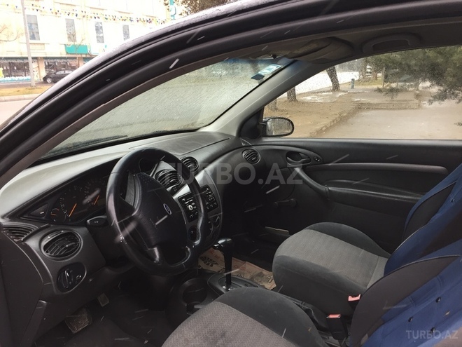 Ford Focus 2000, 188,000 km - 2.0 l - Bakı