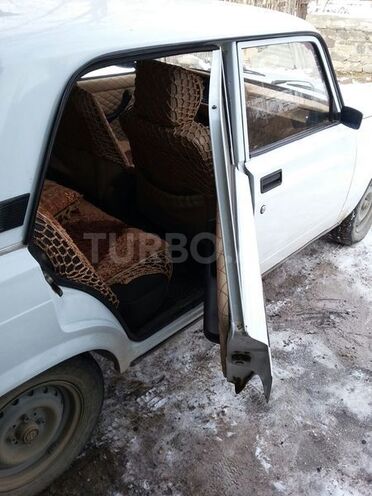 LADA (VAZ) 2107 2009, 55,000 km - 1.6 л - Quba