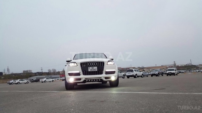Audi Q7 2006, 199,000 km - 4.2 l - Sumqayıt