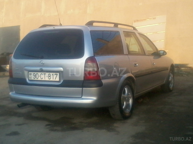 Opel Vectra 1997, 196,000 km - 1.8 l - Bakı