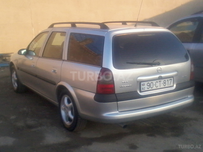 Opel Vectra 1997, 196,000 km - 1.8 l - Bakı