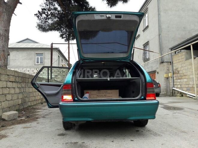 Mercedes C 180 1999, 265,182 km - 0.2 l - Bakı