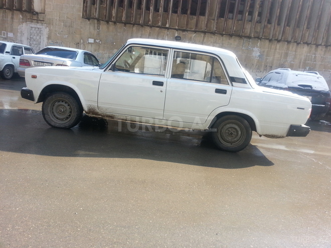 LADA (VAZ) 2107 2002, 198,000 km - 1.6 l - Bakı