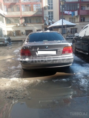 BMW 523 1996, 280,000 km - 2.5 l - Bakı