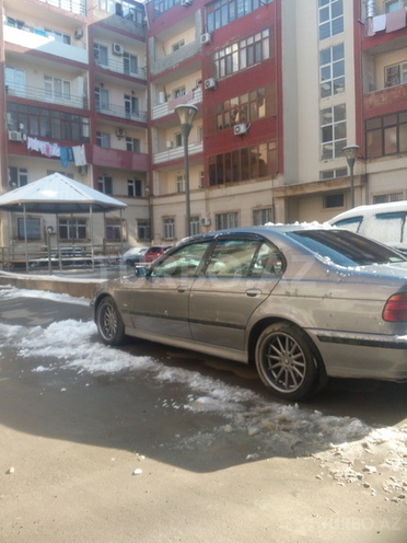 BMW 523 1996, 280,000 km - 2.5 l - Bakı