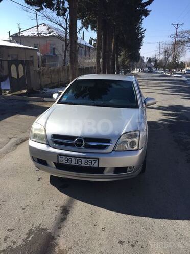 Opel Vectra 2002, 200,000 km - 1.8 l - Zaqatala