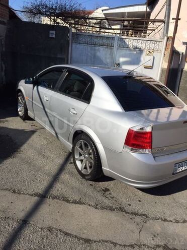Opel Vectra 2002, 200,000 km - 1.8 l - Zaqatala