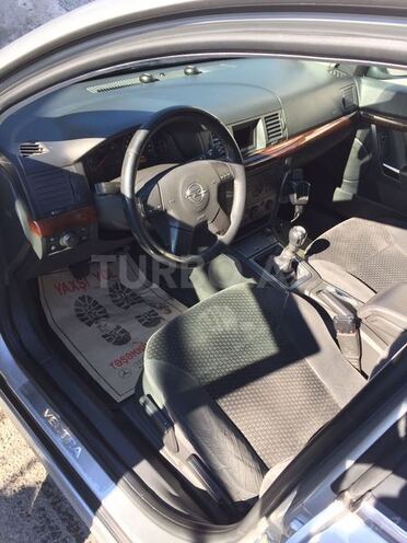 Opel Vectra 2002, 200,000 km - 1.8 l - Zaqatala