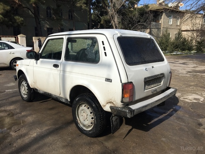 LADA (VAZ) Niva 2011, 115,000 km - 1.7 l - Sumqayıt