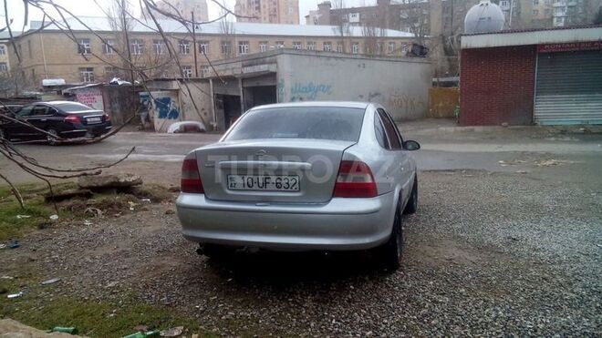 Opel Vectra 1997, 221,537 km - 2.0 l - Bakı