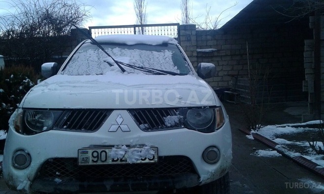 Mitsubishi L200 2008, 170,000 km - 2.5 l - Bakı